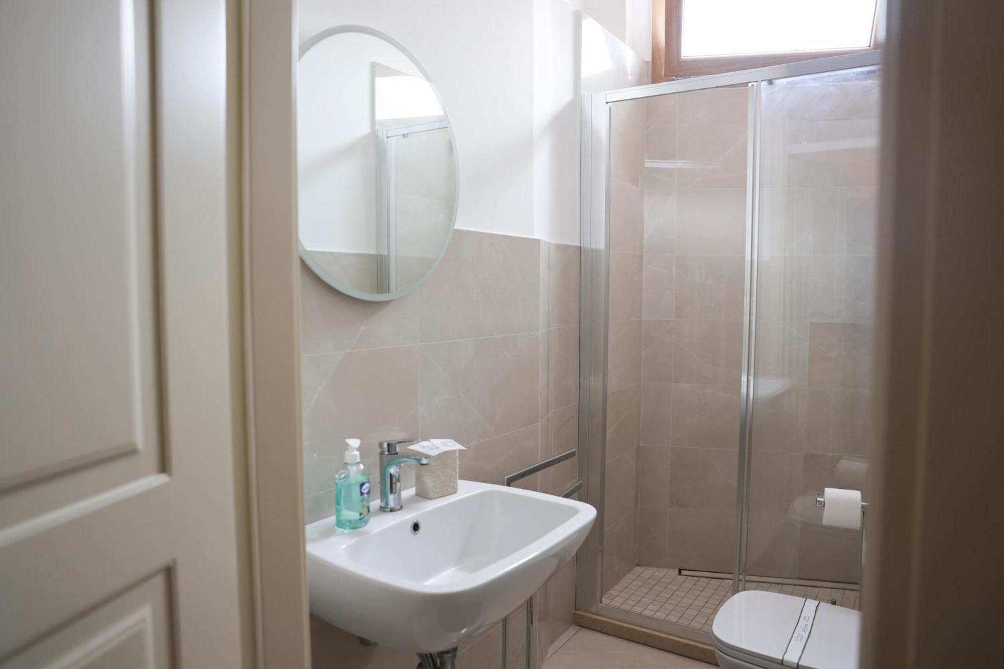 Ferienwohnung Blancohouse - Berto Luxury Rimini Centro Storico Exterior foto